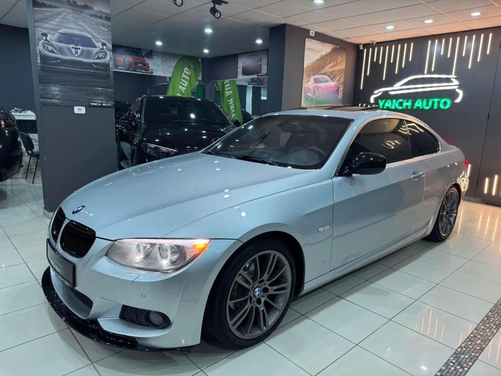 BMW Série 3 coupé Pack M à Tunis - Photo 3