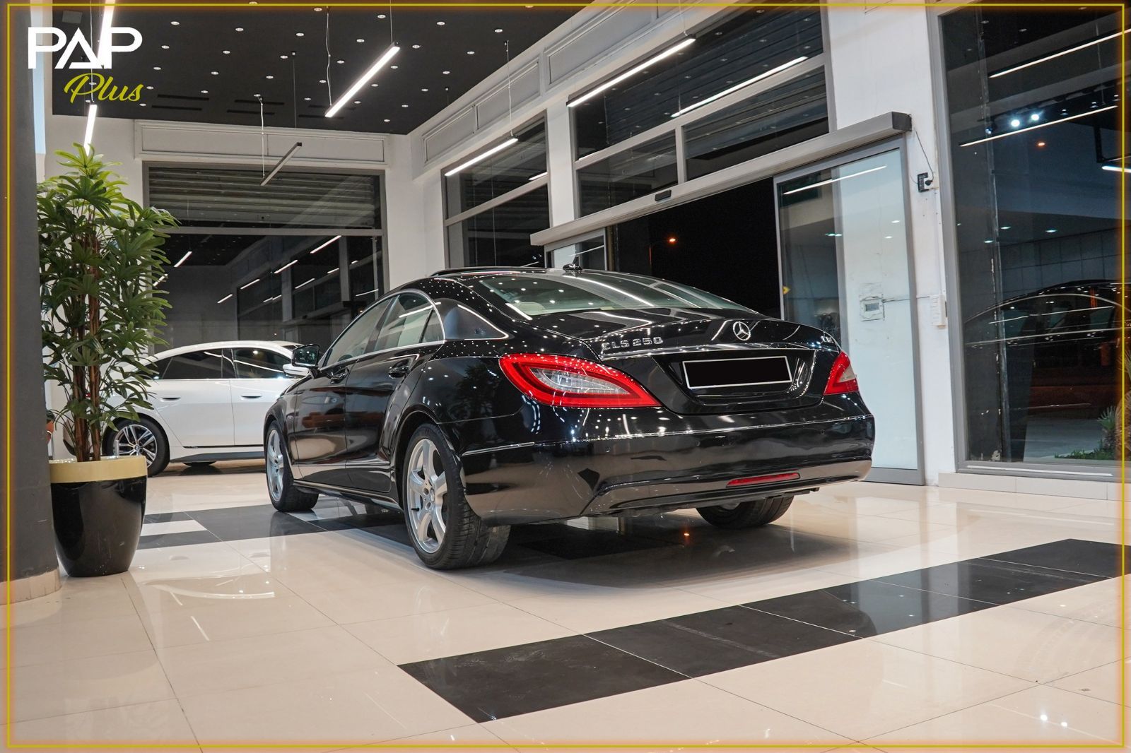 Mercedes-Benz CLS AMG à Tunis - Photo 1