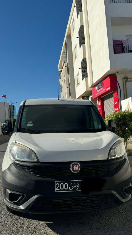 Fiat DOBLO Diesel 2017 à Ben Arous - Photo 3