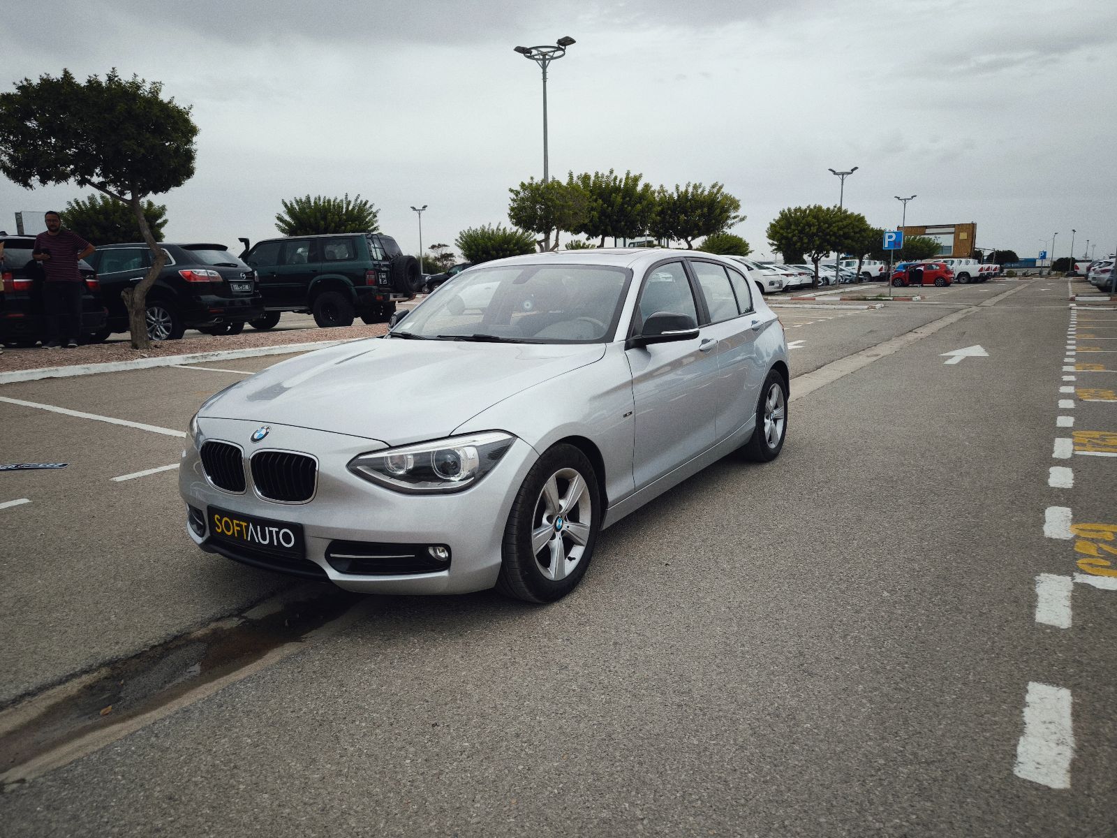 BMW Série 1 à Sfax - Photo 1