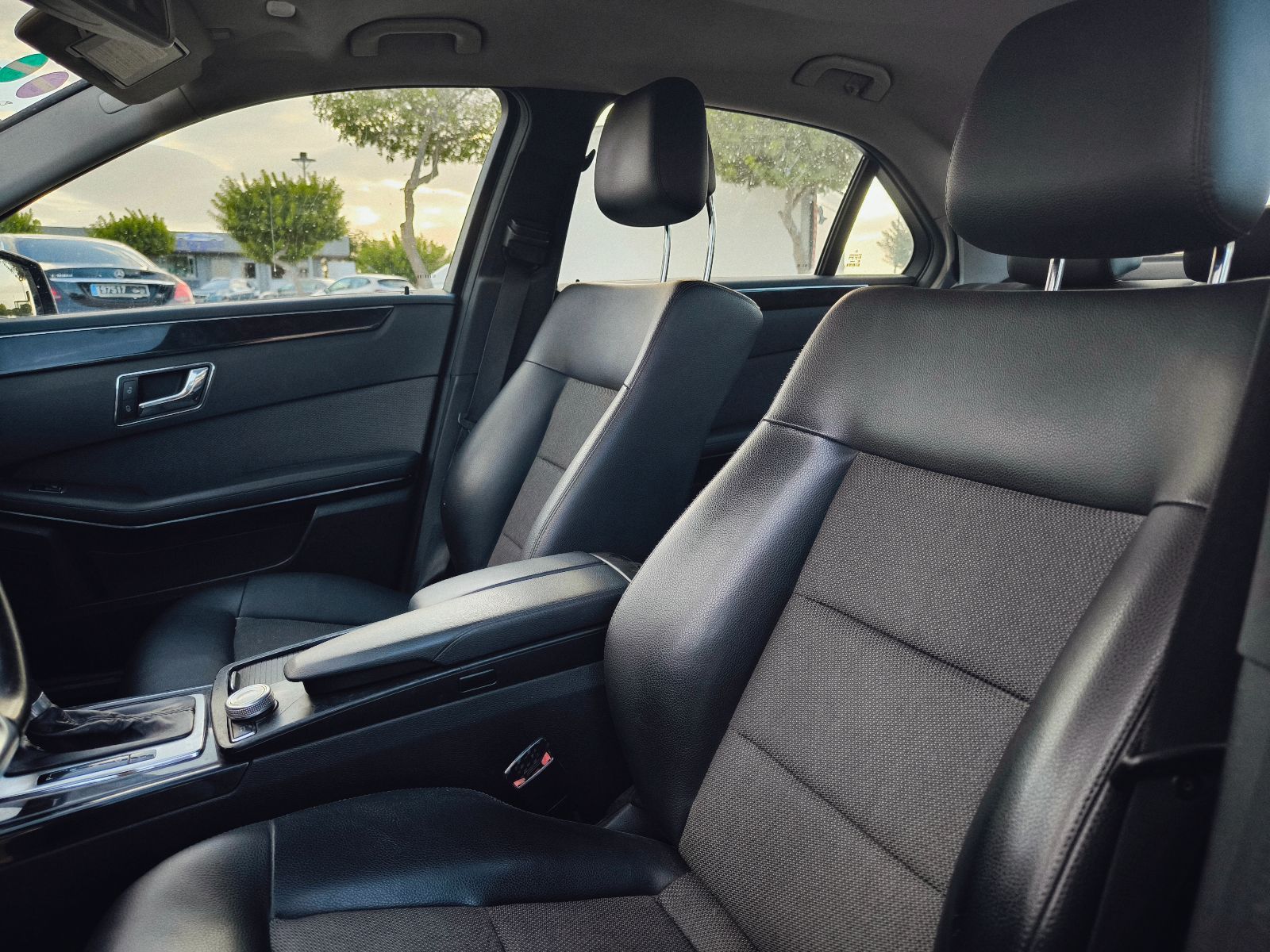 Mercedes-Benz Classe E à Ben Arous - Photo 10