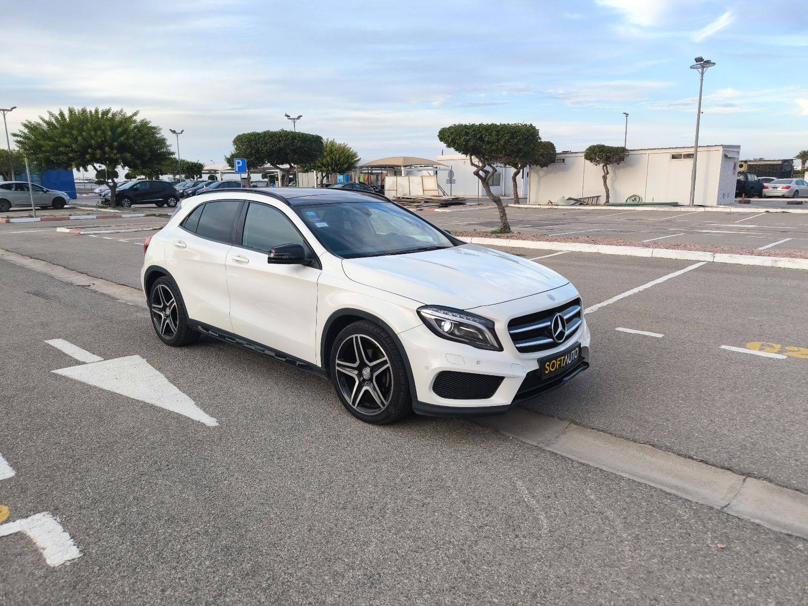Mercedes-Benz GLA AMG à Tunis - Photo 8