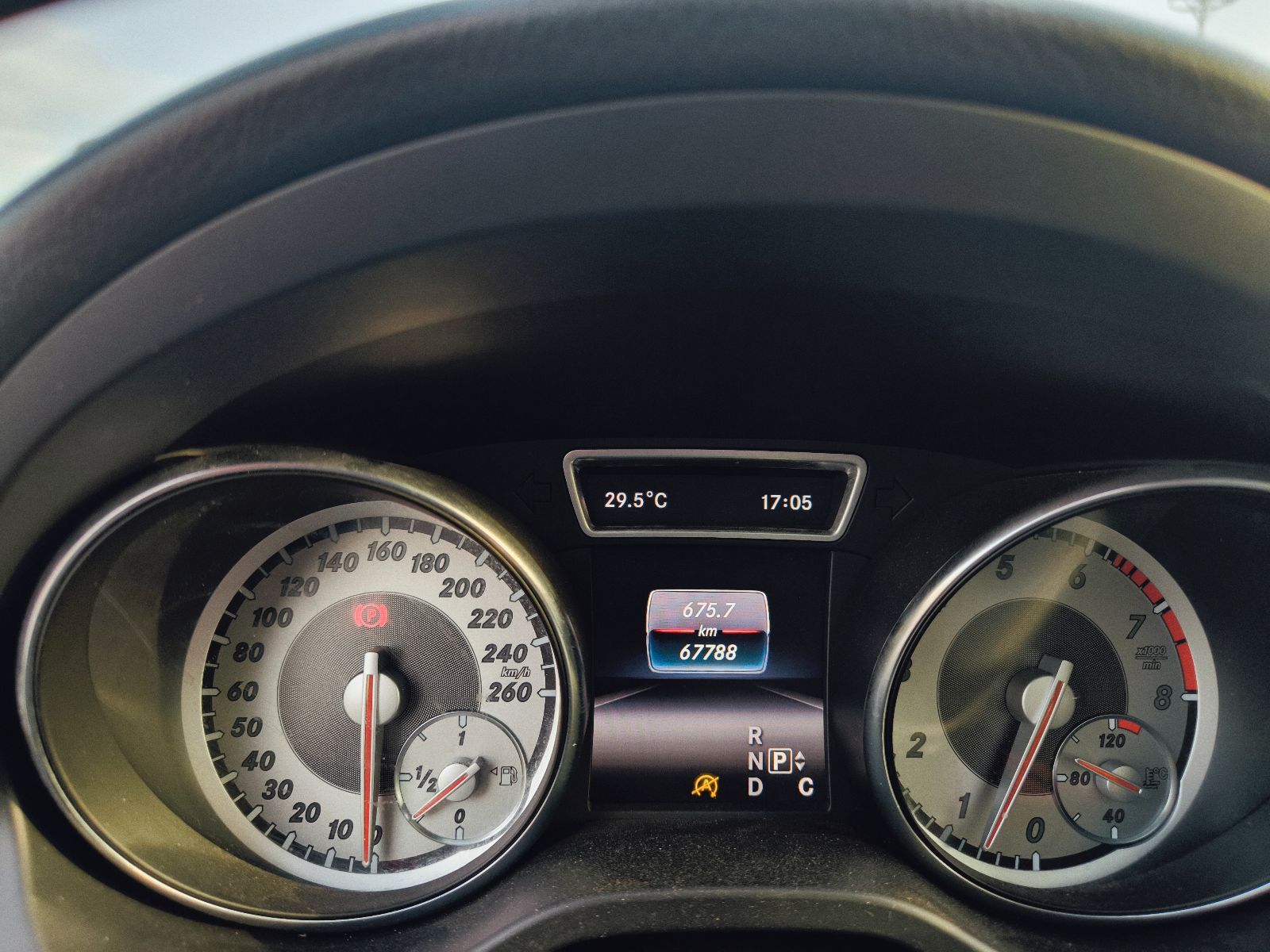 Mercedes-Benz GLA AMG à Tunis - Photo 10