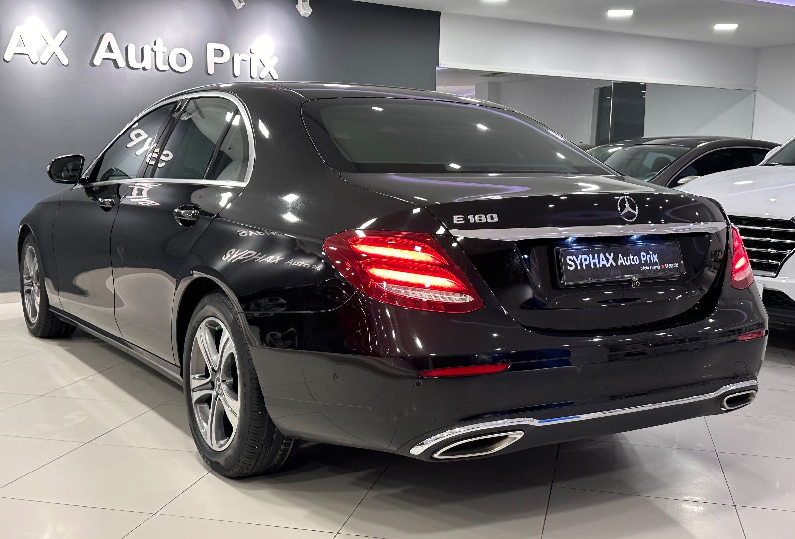 Mercedes-Benz Classe E AMG à Tunis - Photo 4