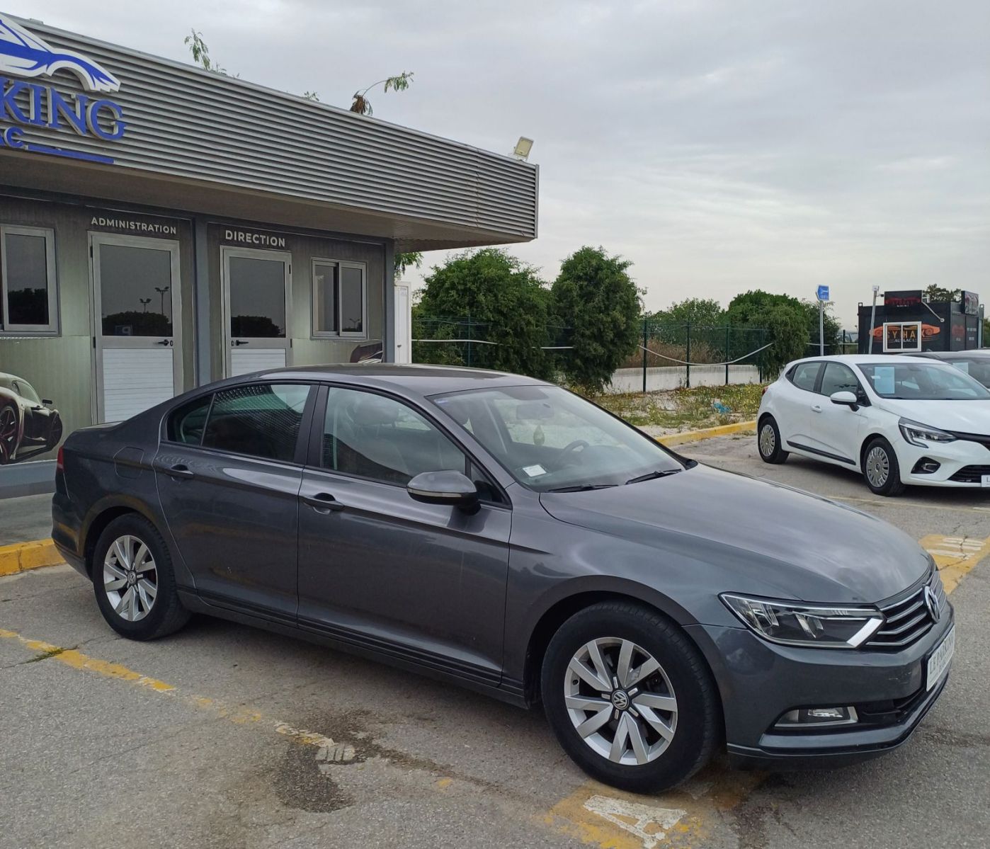 Volkswagen Passat à Ariana - Photo 2