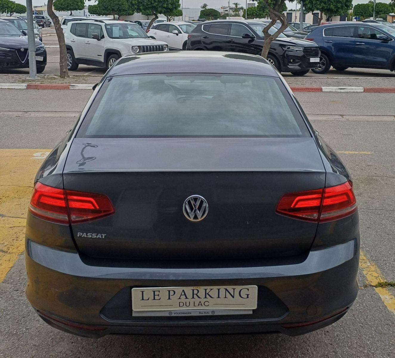 Volkswagen Passat à Ariana - Photo 3