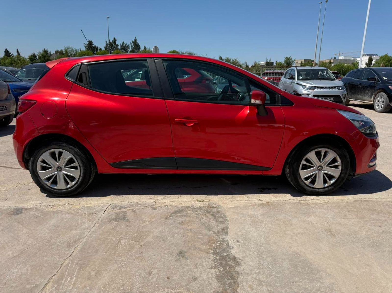Renault Clio Life Plus à Ben Arous - Photo 4