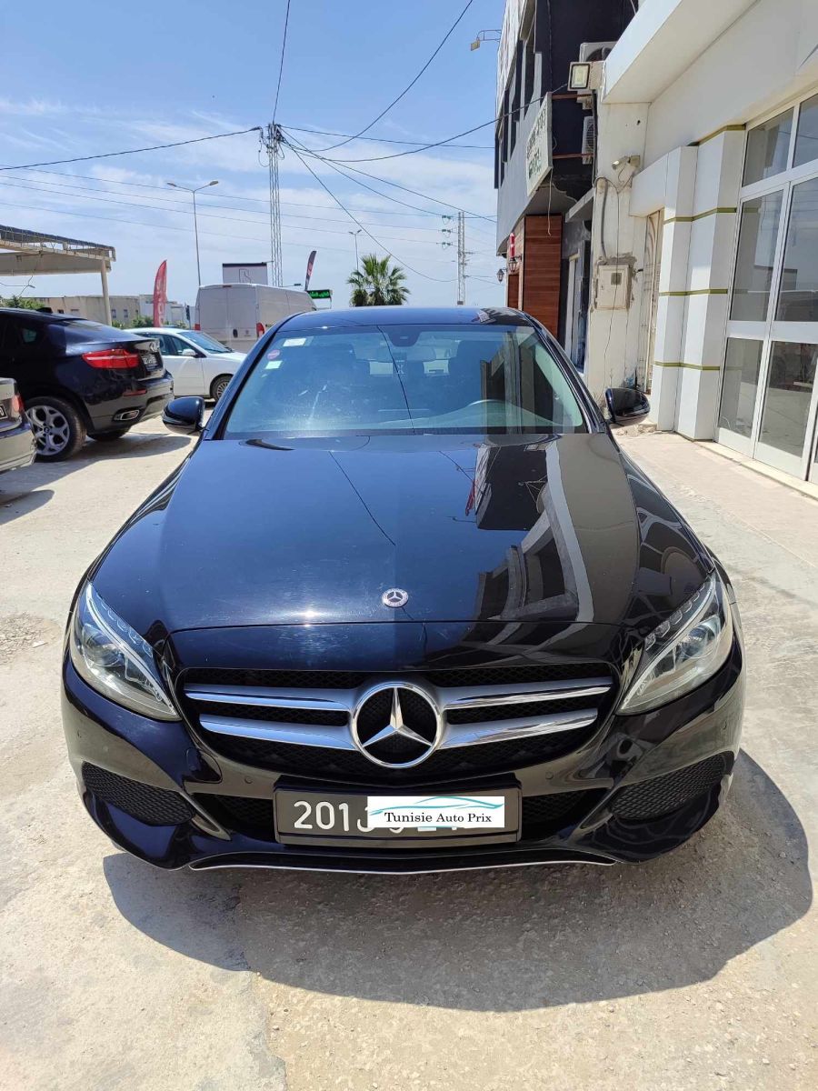 Mercedes-Benz Classe C à Ben Arous - Photo 12