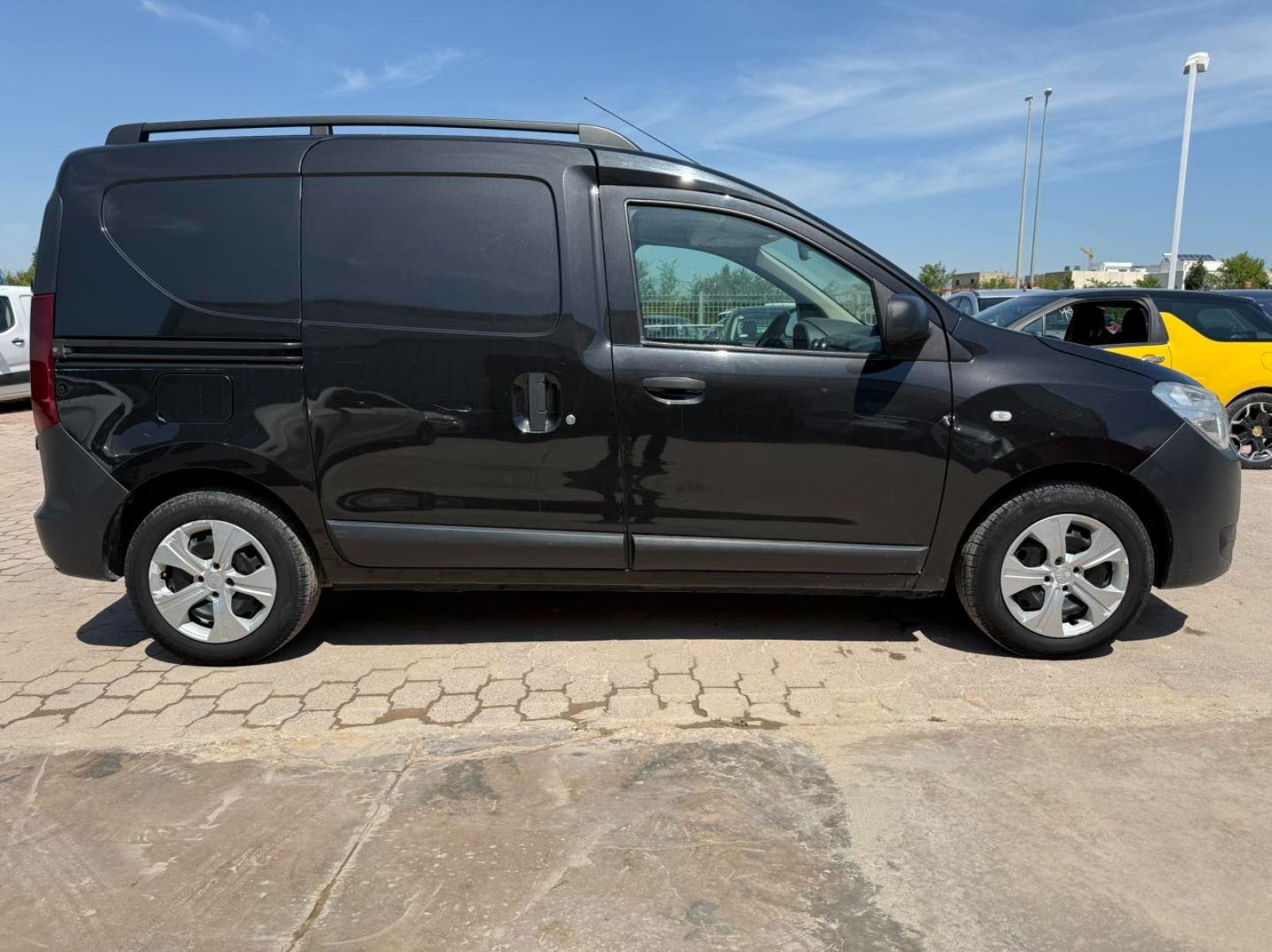 Dacia Dokker Van à Tunis - Photo 4