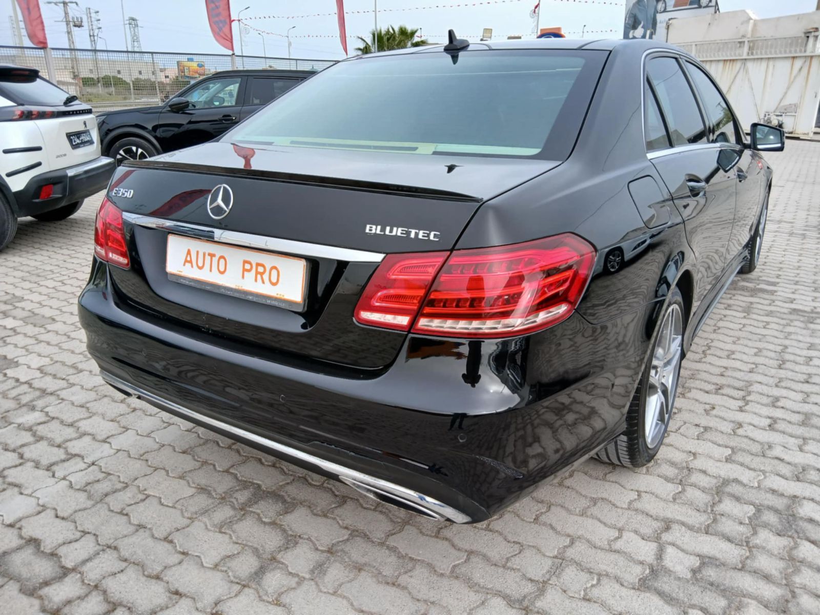 Mercedes-Benz Classe E Exclusive à Ariana - Photo 5