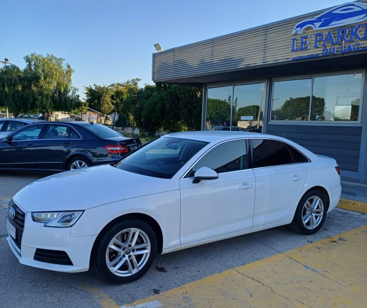 Audi A4 à Tunis - Photo 1