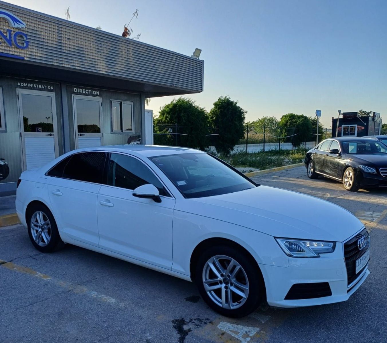 Audi A4 à Tunis - Photo 3