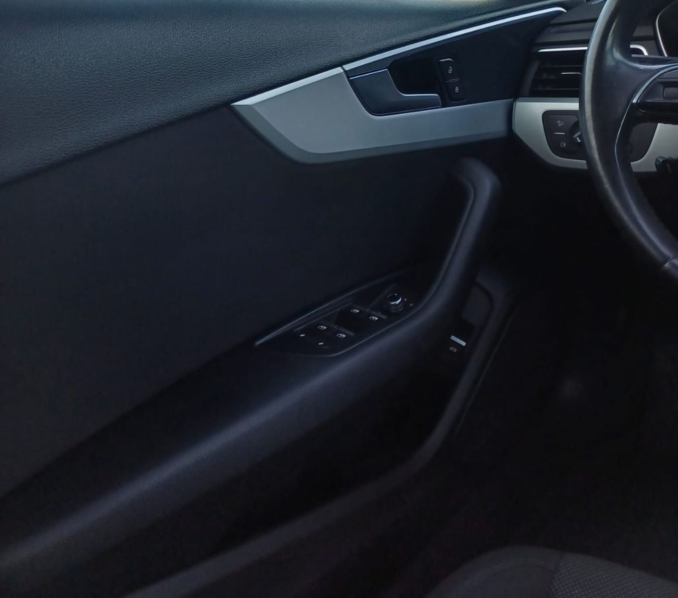 Audi A4 à Tunis - Photo 10