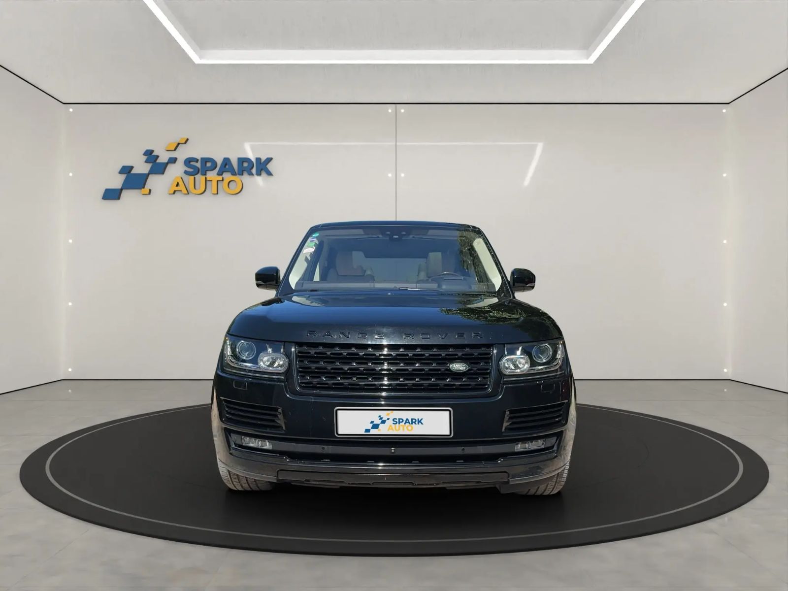 Land Rover Range Rover L à Ariana - Photo 1