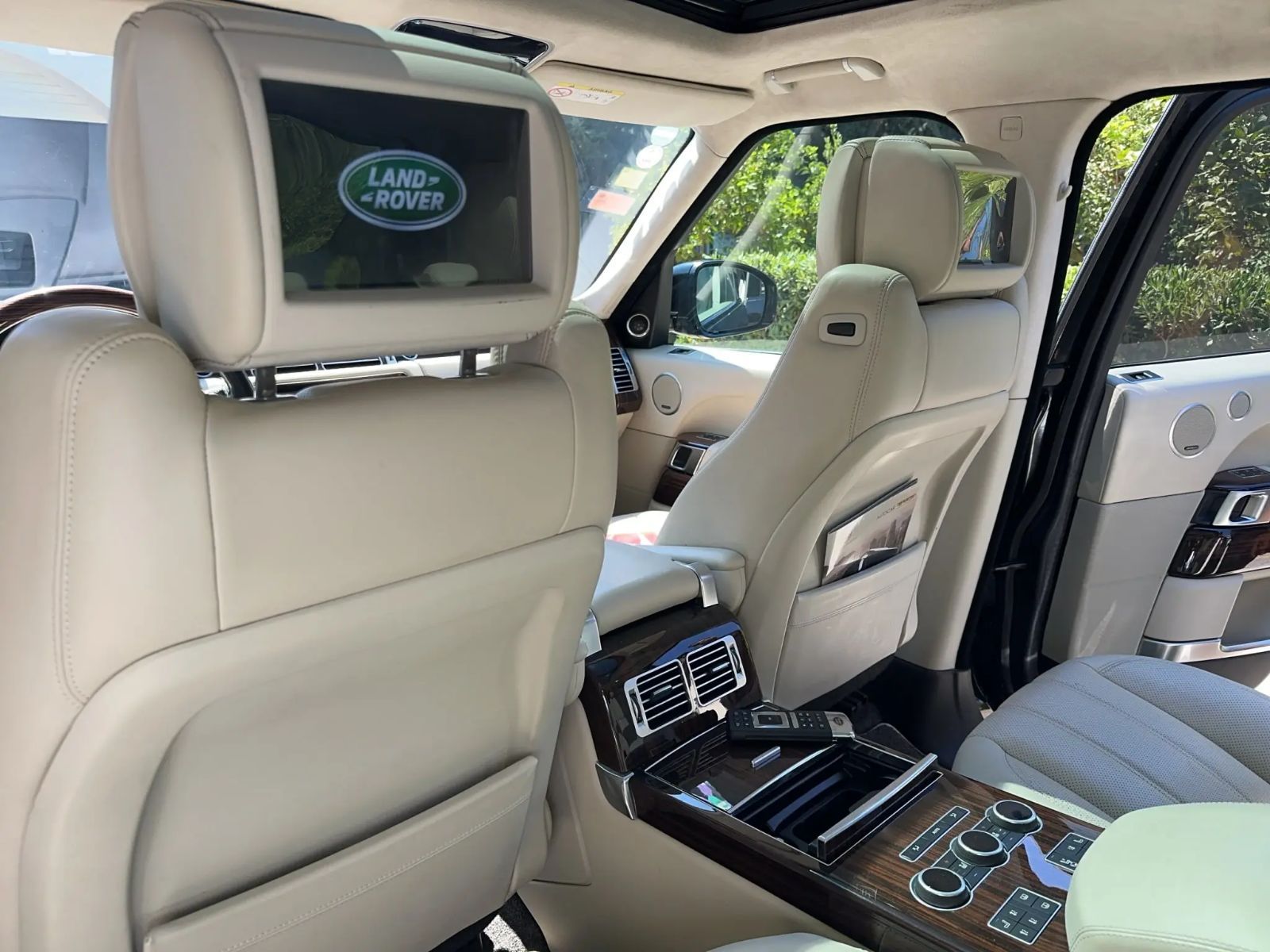 Land Rover Range Rover L à Ariana - Photo 26