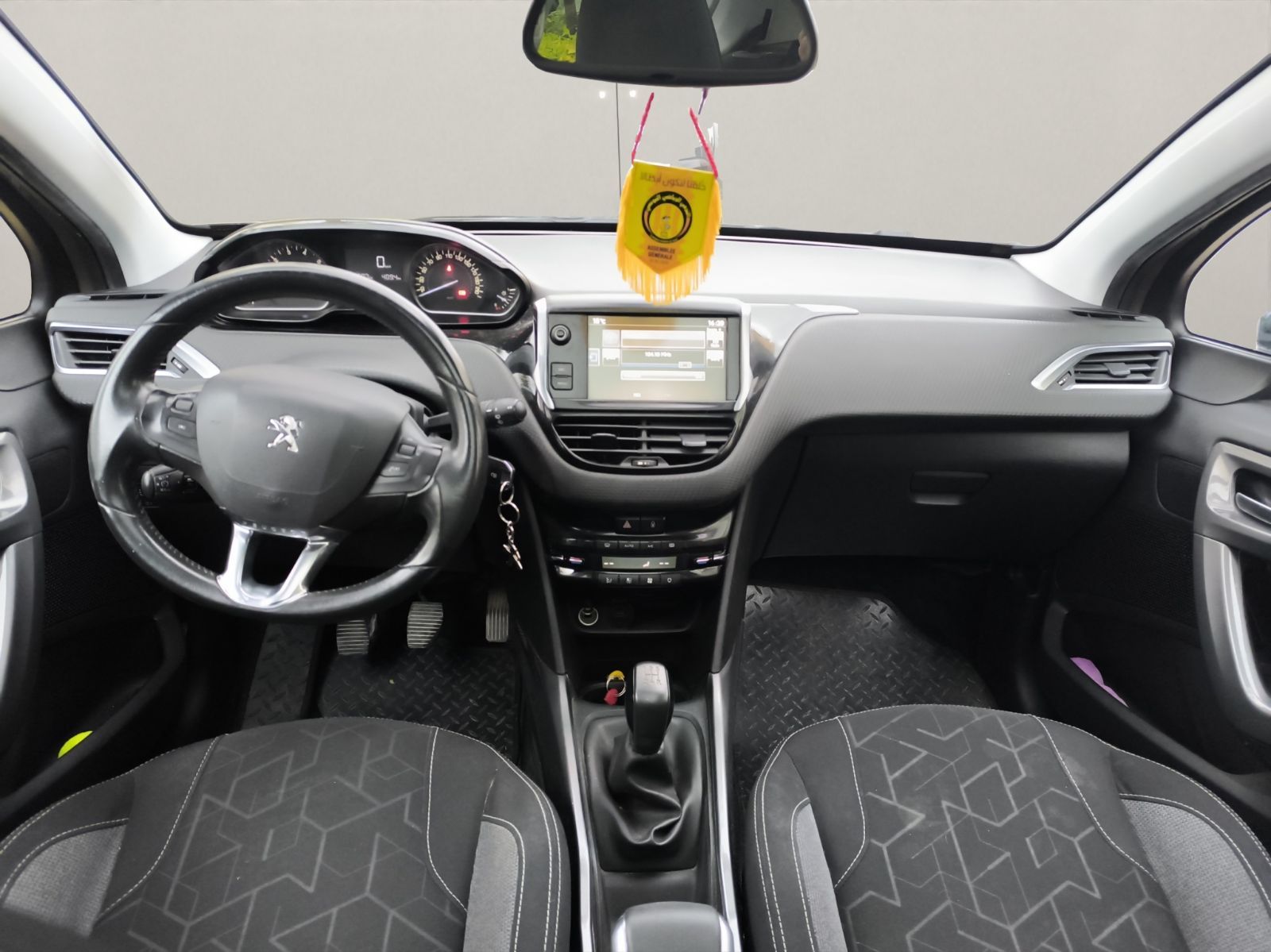 Peugeot 2008 Allure Toit Cielo à Ben Arous - Photo 13