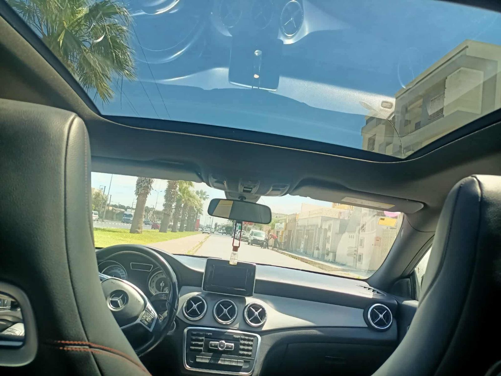 Mercedes-Benz CLA à Tunis - Photo 6
