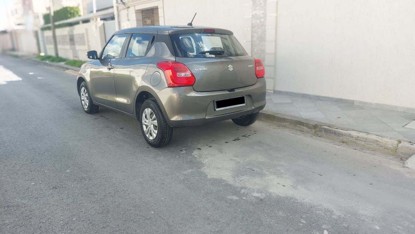 Suzuki Swift GLX à Nabeul - Photo 3