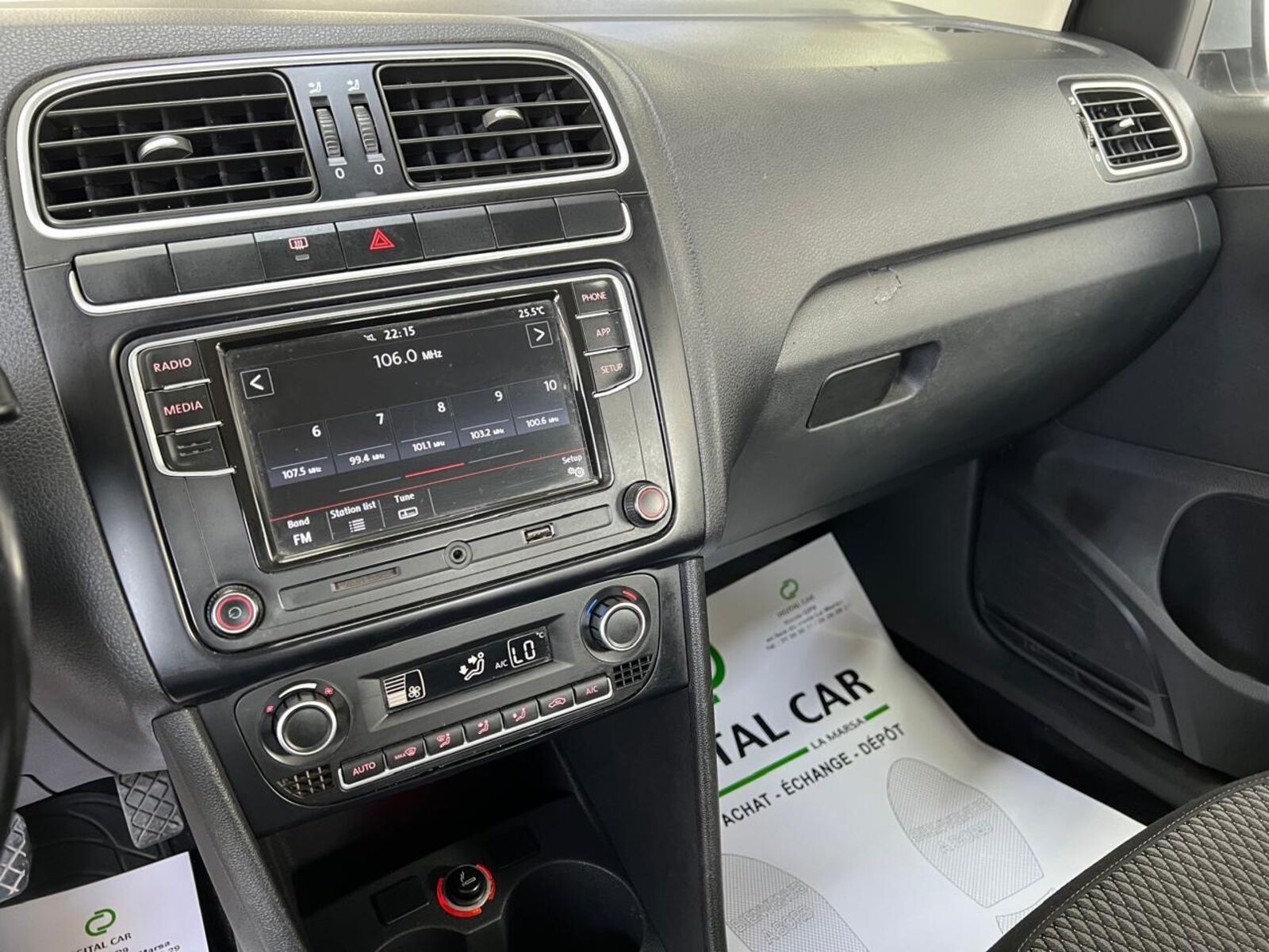 Volkswagen Polo Sedan Trendline à Tunis - Photo 19