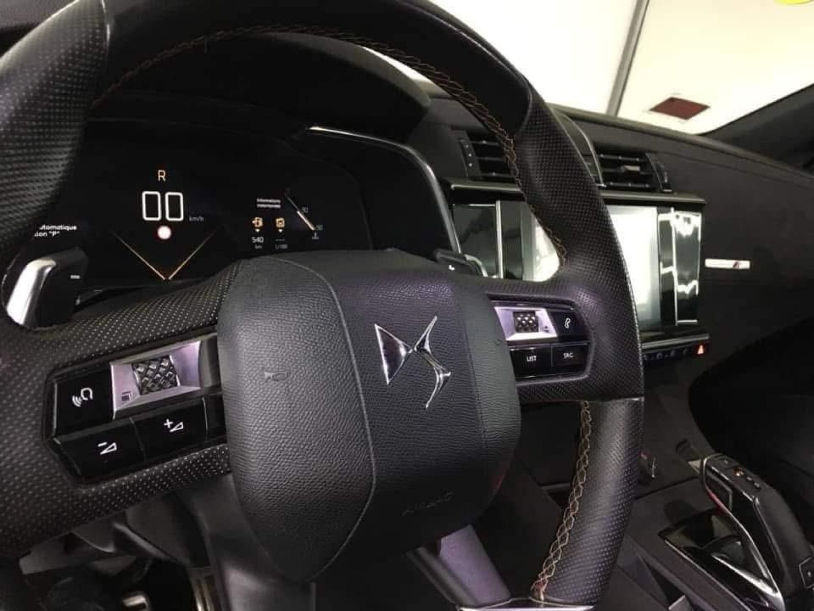 DS 7 Crossback Grand Chic à Tunis - Photo 25