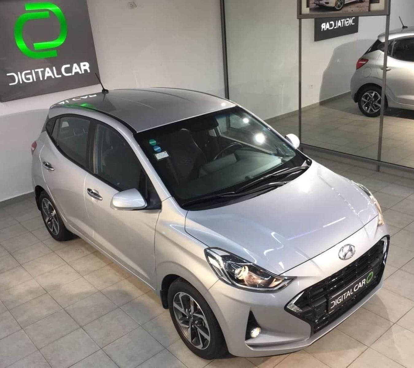 Hyundai Grand i10 à Tunis - Photo 5