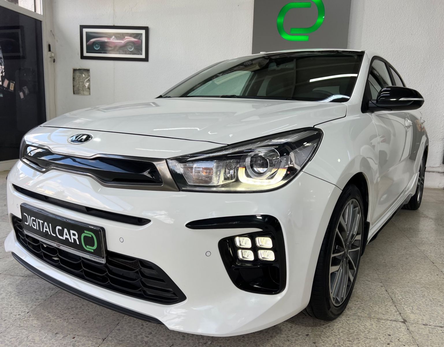 KIA Rio 5p GT-Line à Tunis - Photo 8