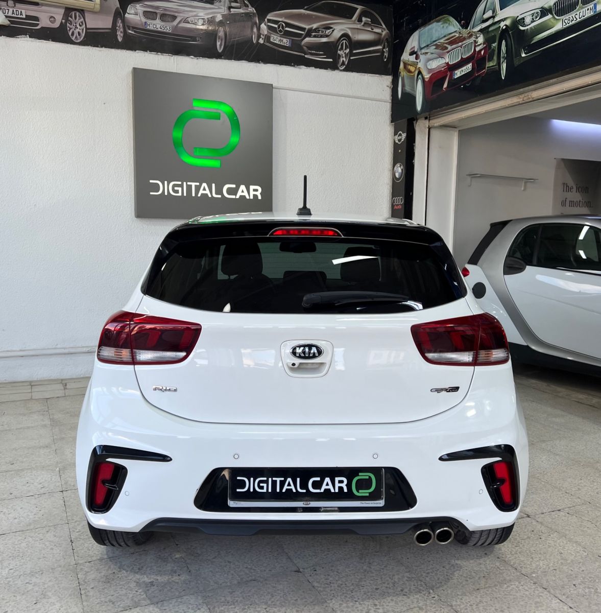 KIA Rio 5p GT-Line à Tunis - Photo 9