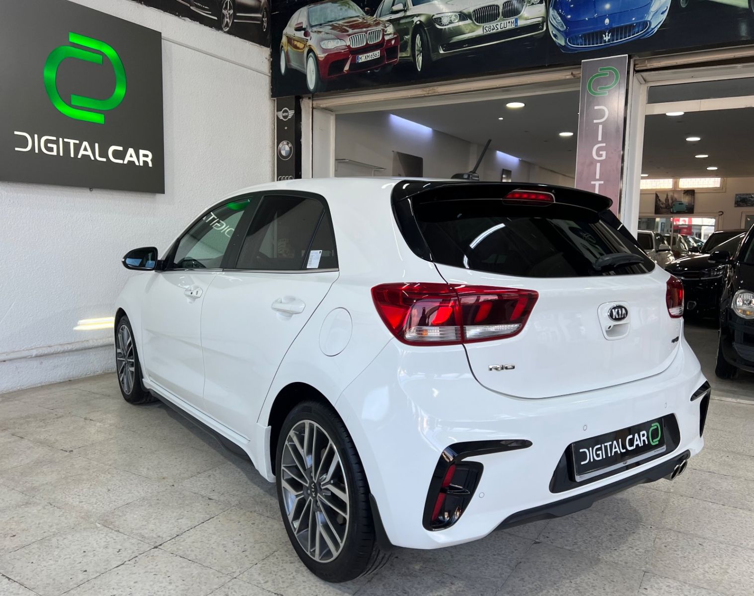 KIA Rio 5p GT-Line à Tunis - Photo 10