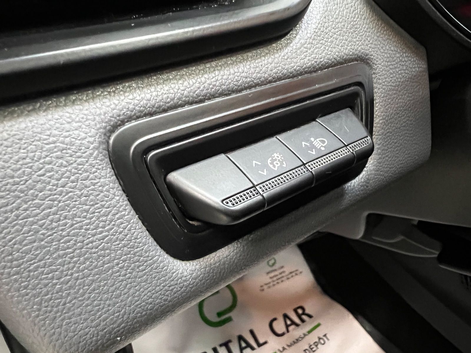 Renault Clio à Ben Arous - Photo 22