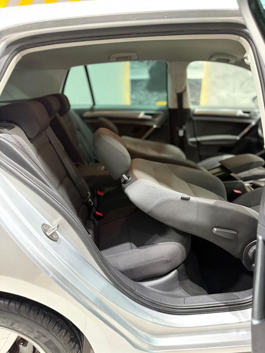 Volkswagen Golf 7 R à sousse - Photo 16