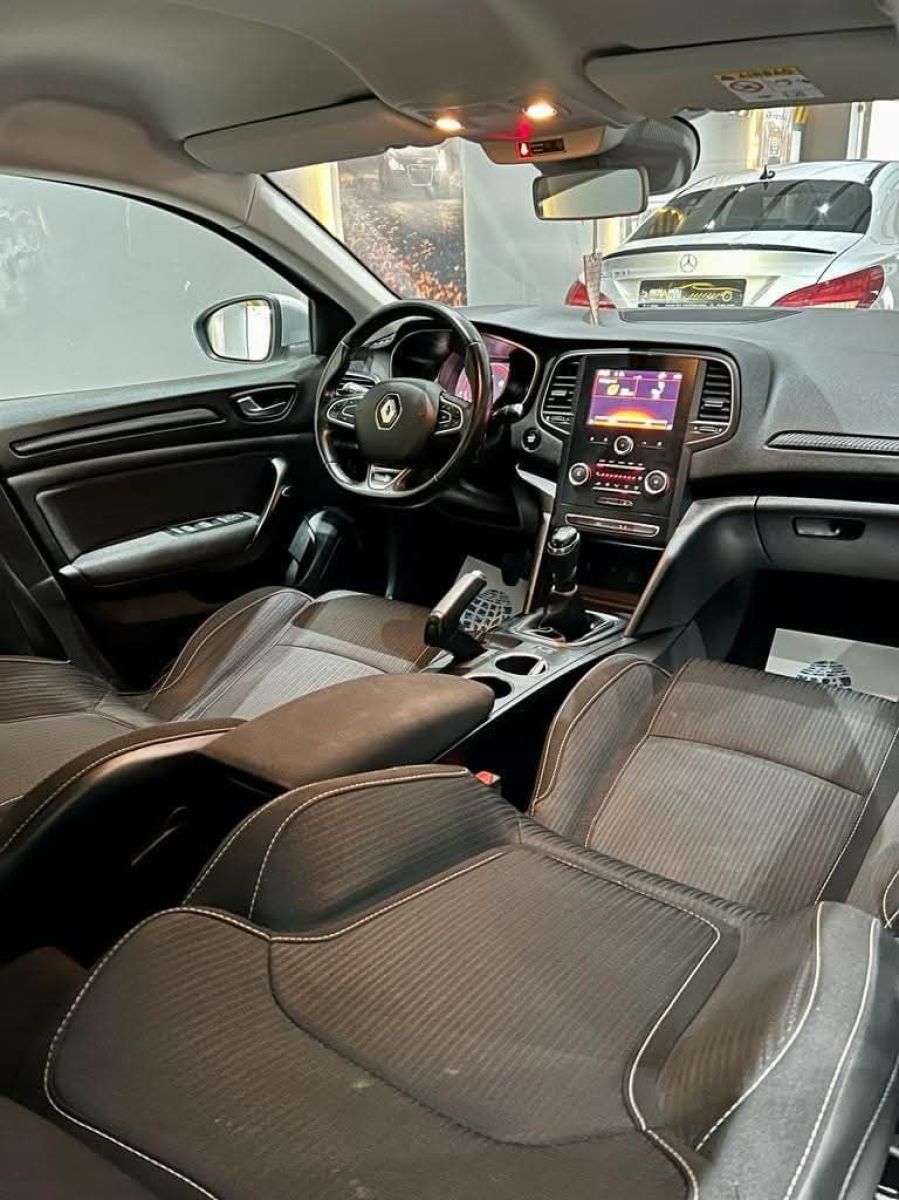 Renault Megane à Tunis - Photo 18