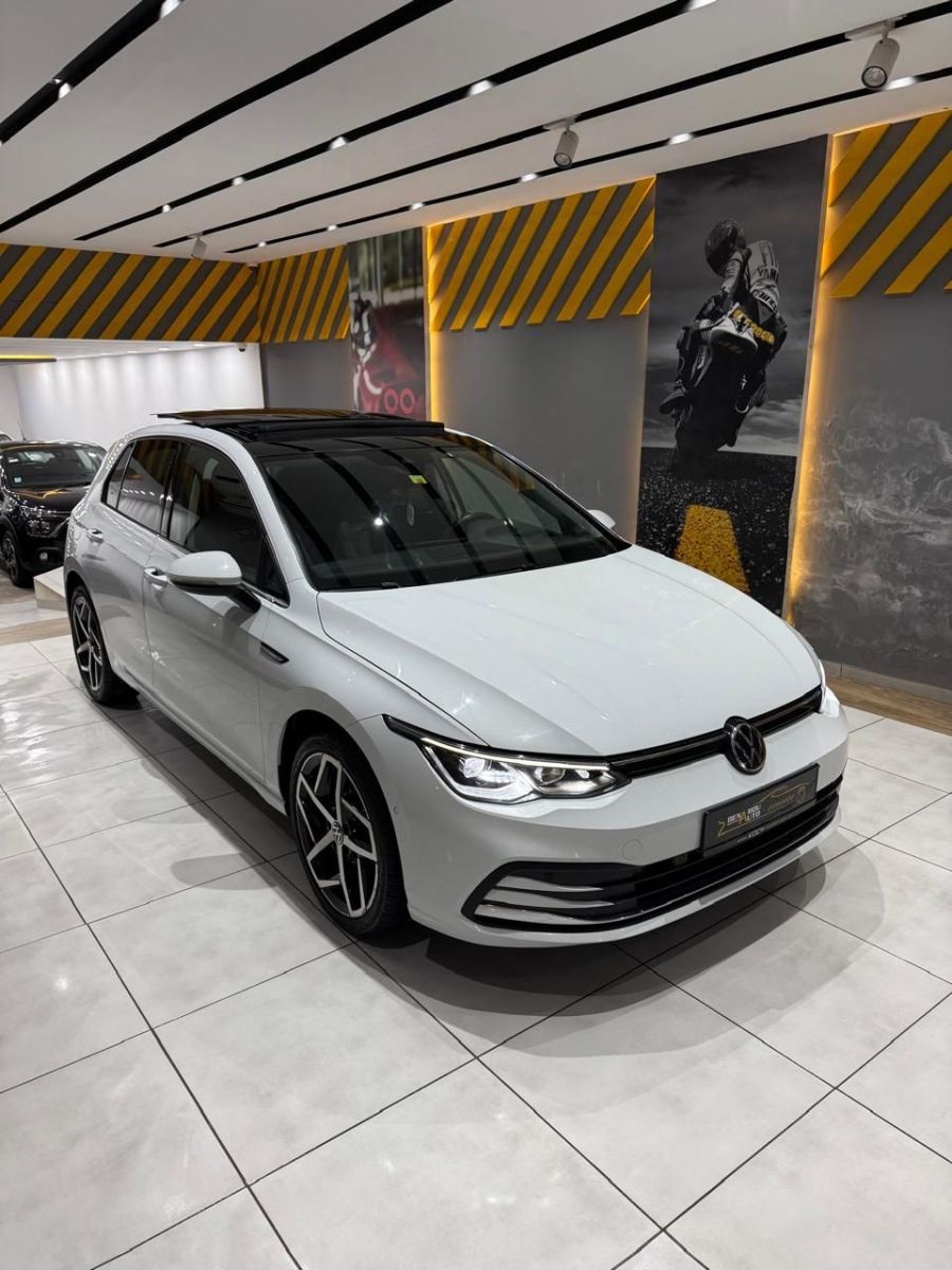 Volkswagen Golf 8 