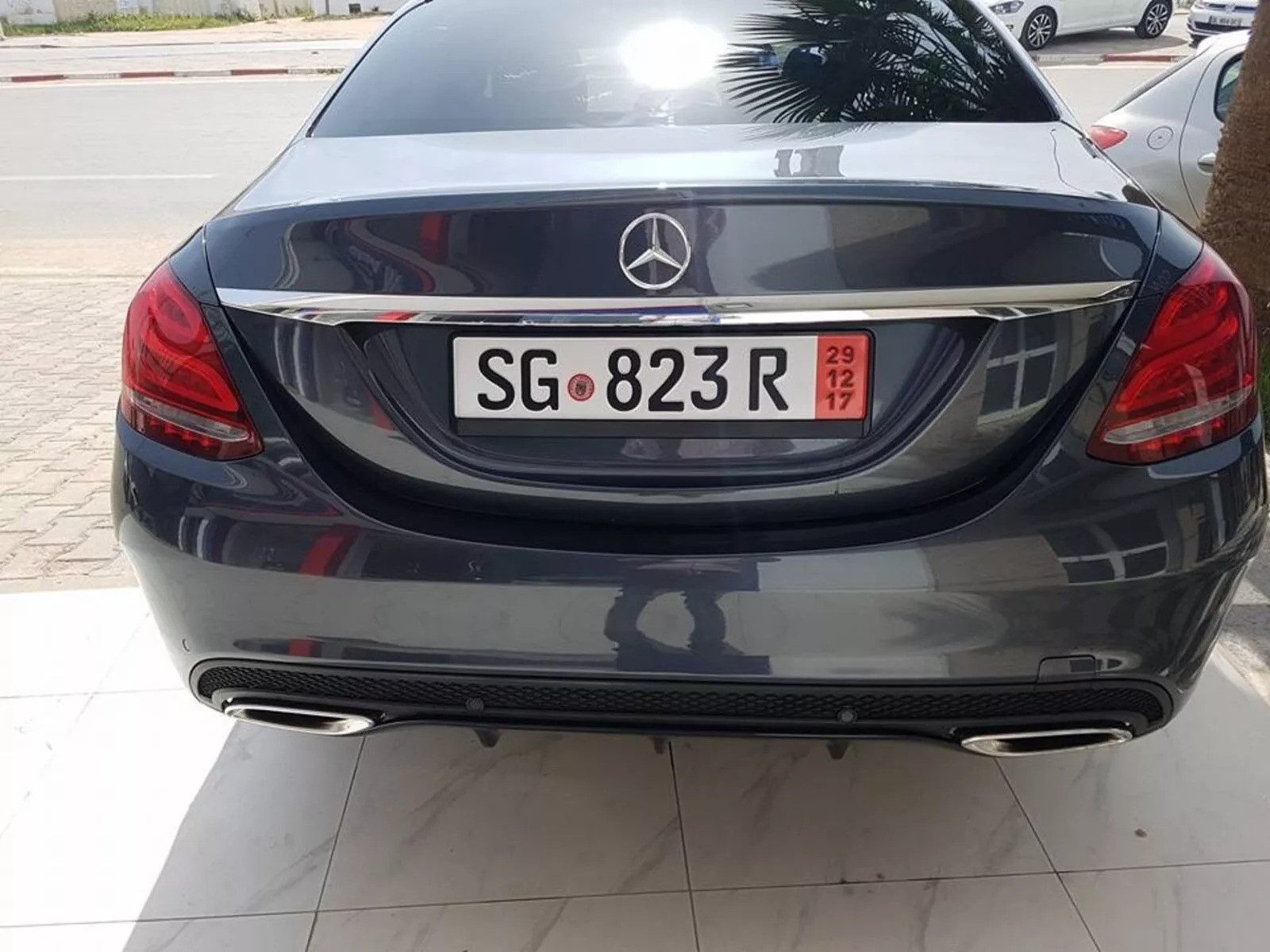 Mercedes-Benz Classe C Avantgarde à Ben Arous - Photo 1