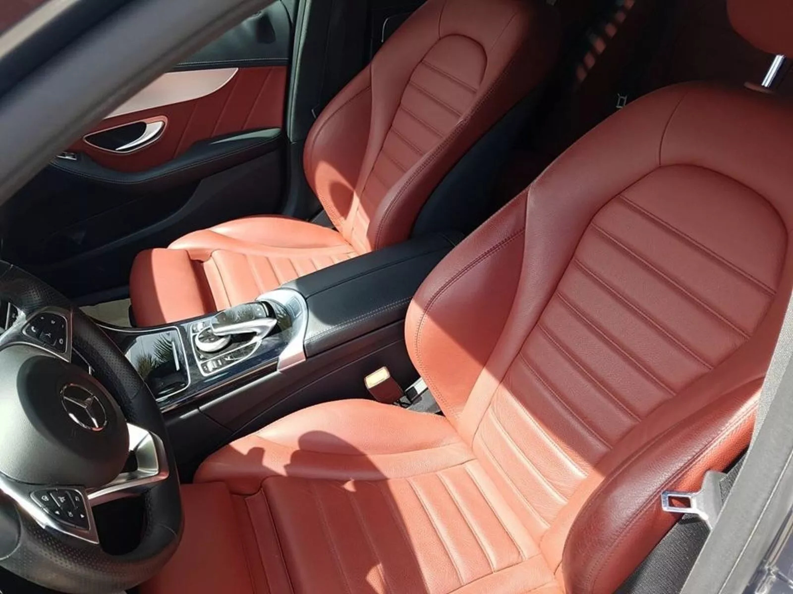 Mercedes-Benz Classe C Avantgarde à Ben Arous - Photo 3