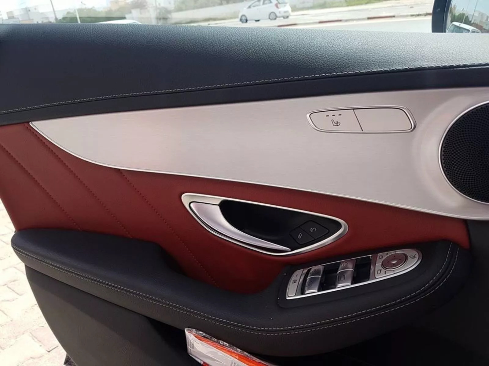 Mercedes-Benz Classe C Avantgarde à Ben Arous - Photo 4