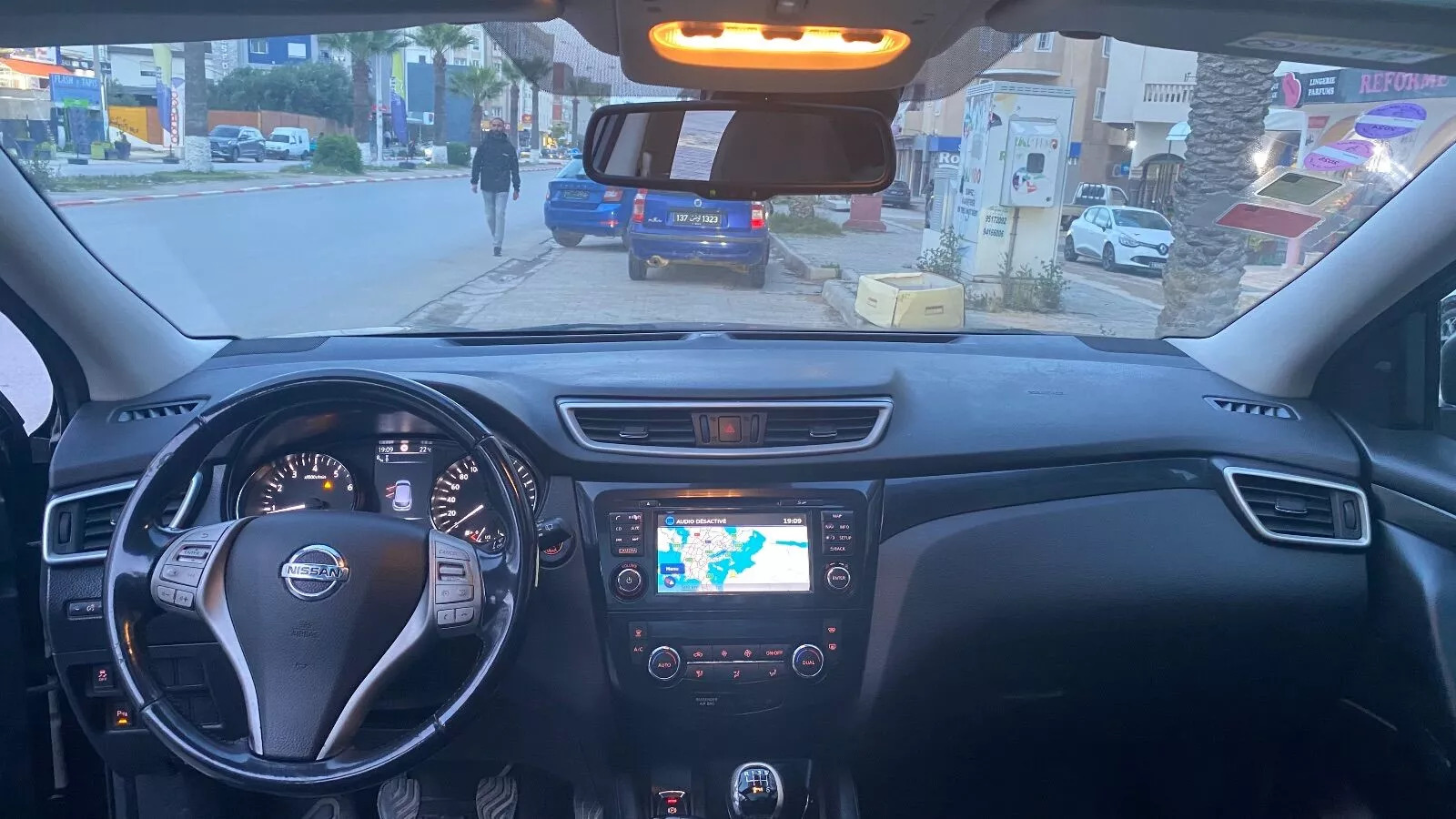 Nissan Qashqai Tekna à Tunis - Photo 1