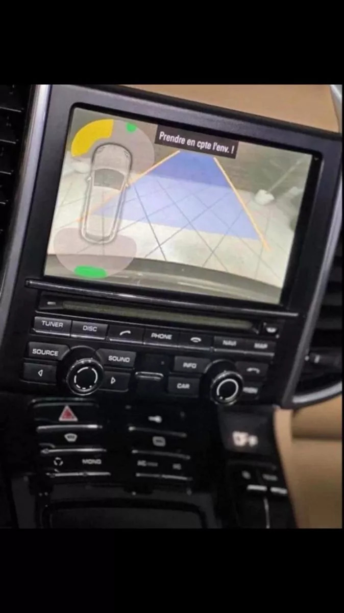 Porsche Cayenne à Ariana - Photo 1