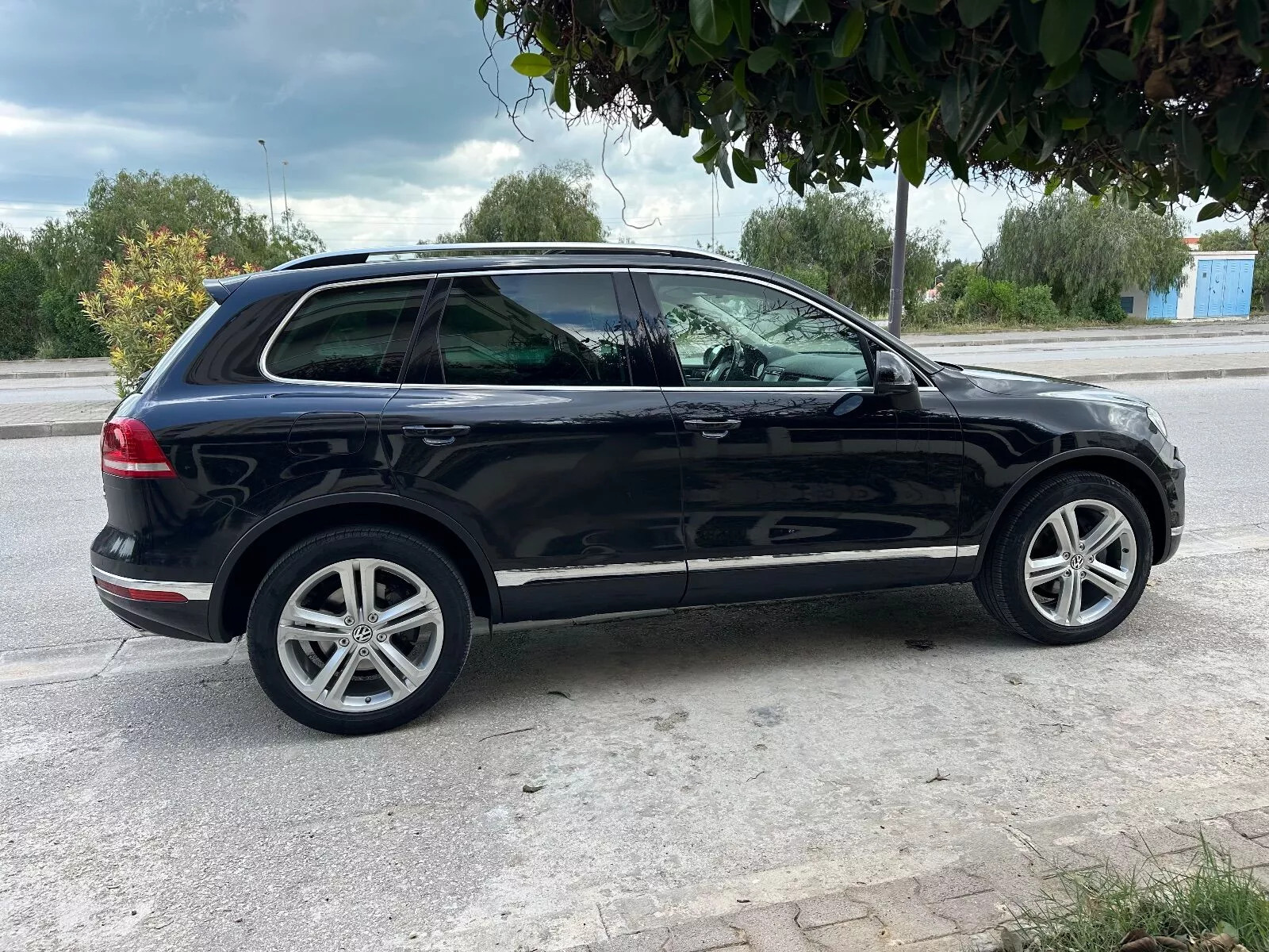 Volkswagen Touareg à Tunis - Photo 2