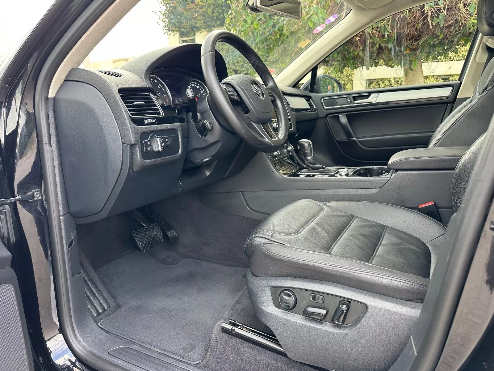 Volkswagen Touareg à Tunis - Photo 12