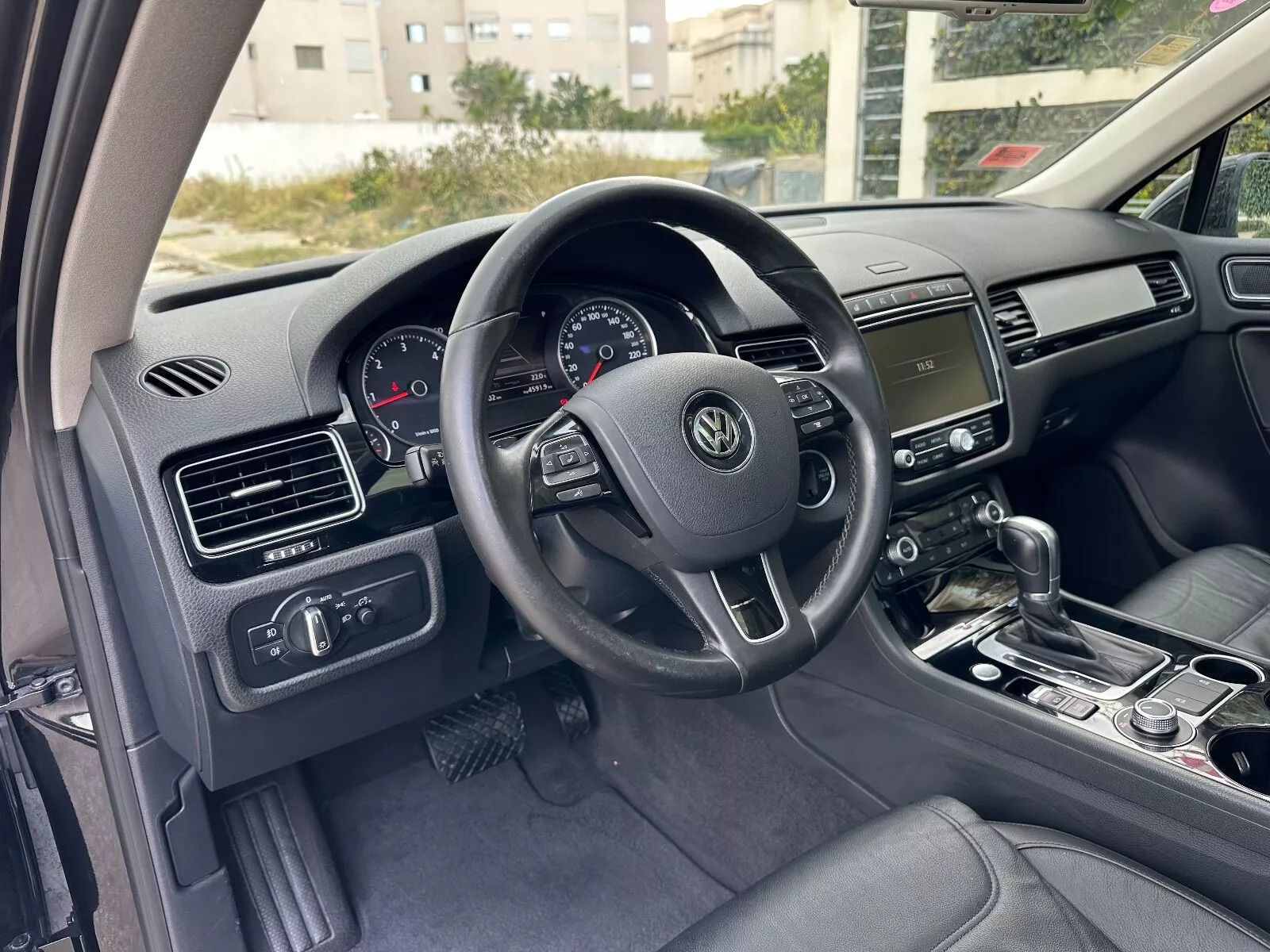 Volkswagen Touareg à Tunis - Photo 13