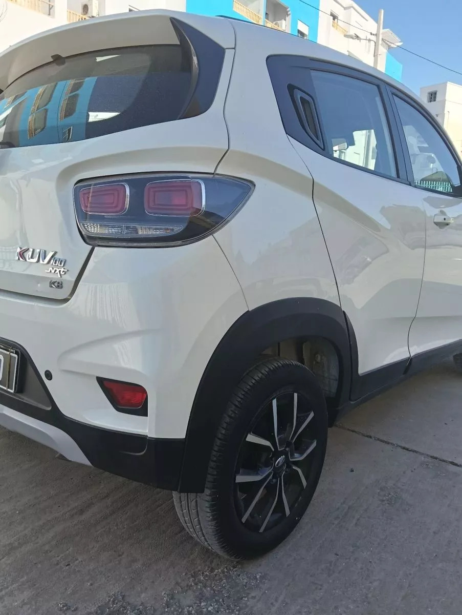 Mahindra KUV 100 K8 à Tunis - Photo 18