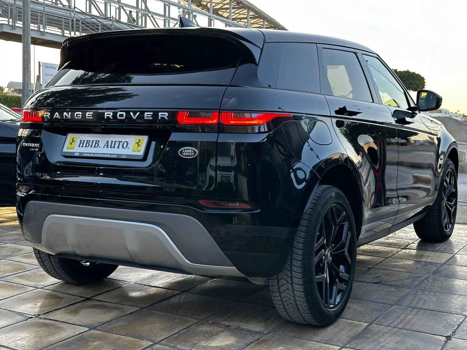 Land Rover Range Rover Evoque Dynamic SE à Tunis - Photo 13