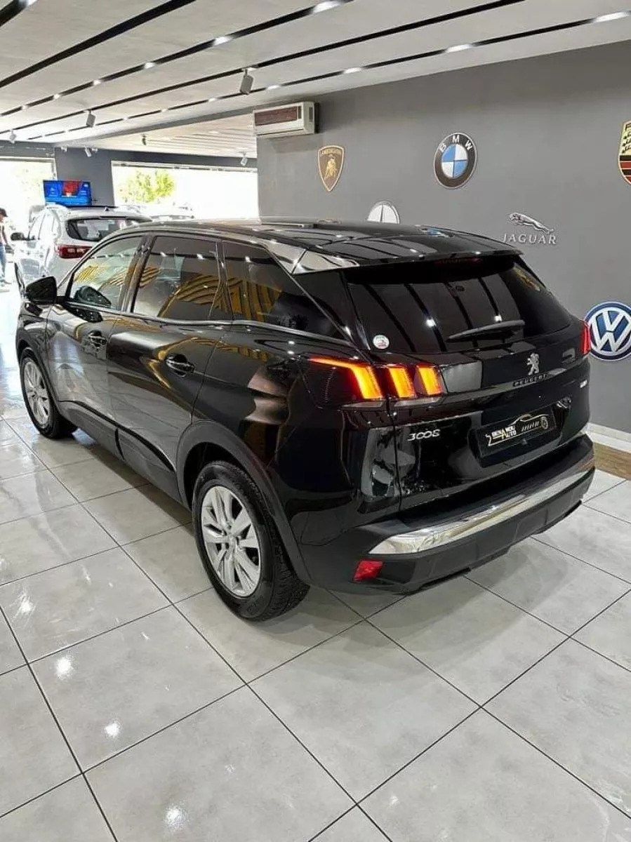 Peugeot 3008 à Ariana - Photo 6
