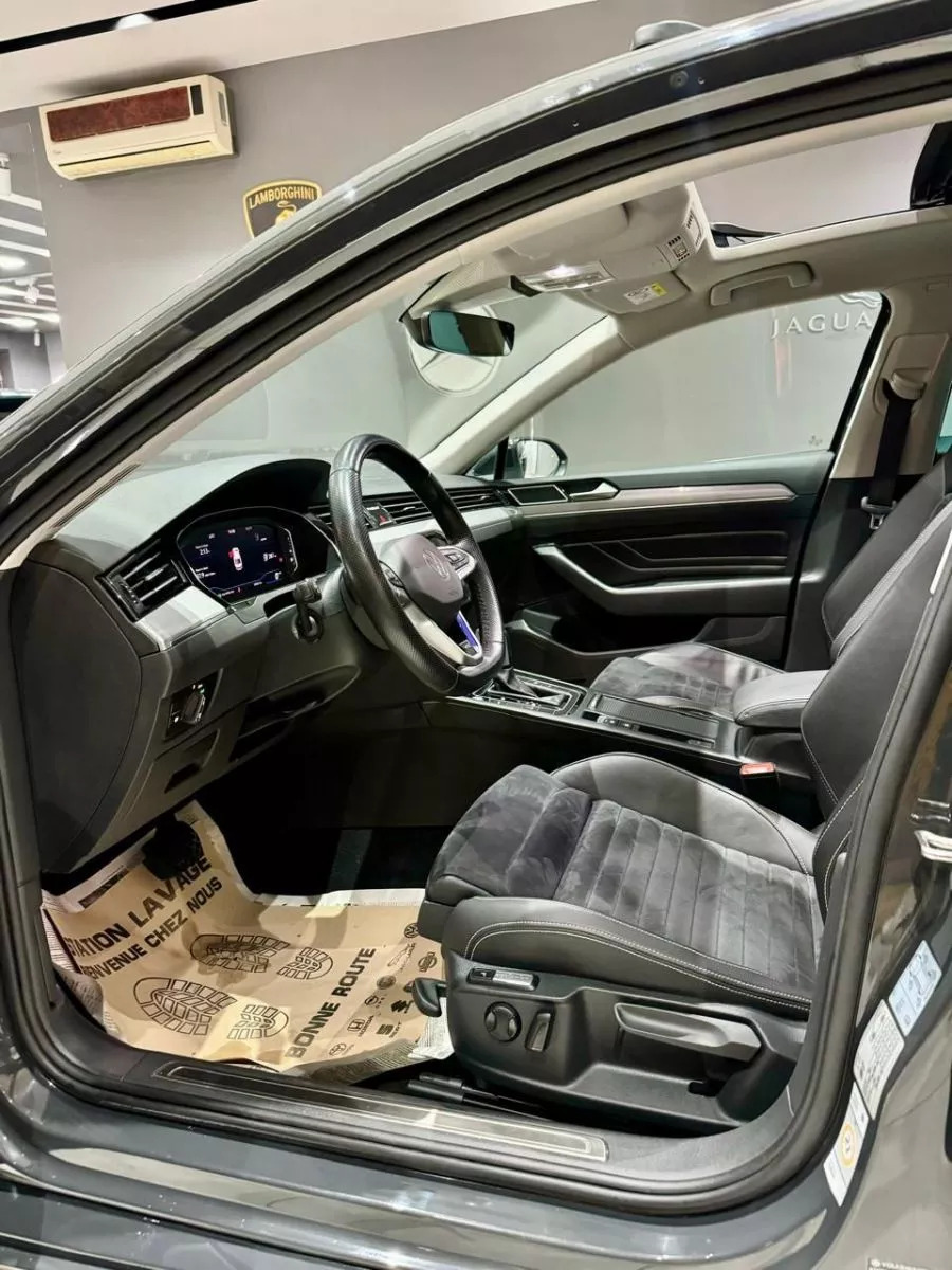 Volkswagen Passat GTE à Ben Arous - Photo 25