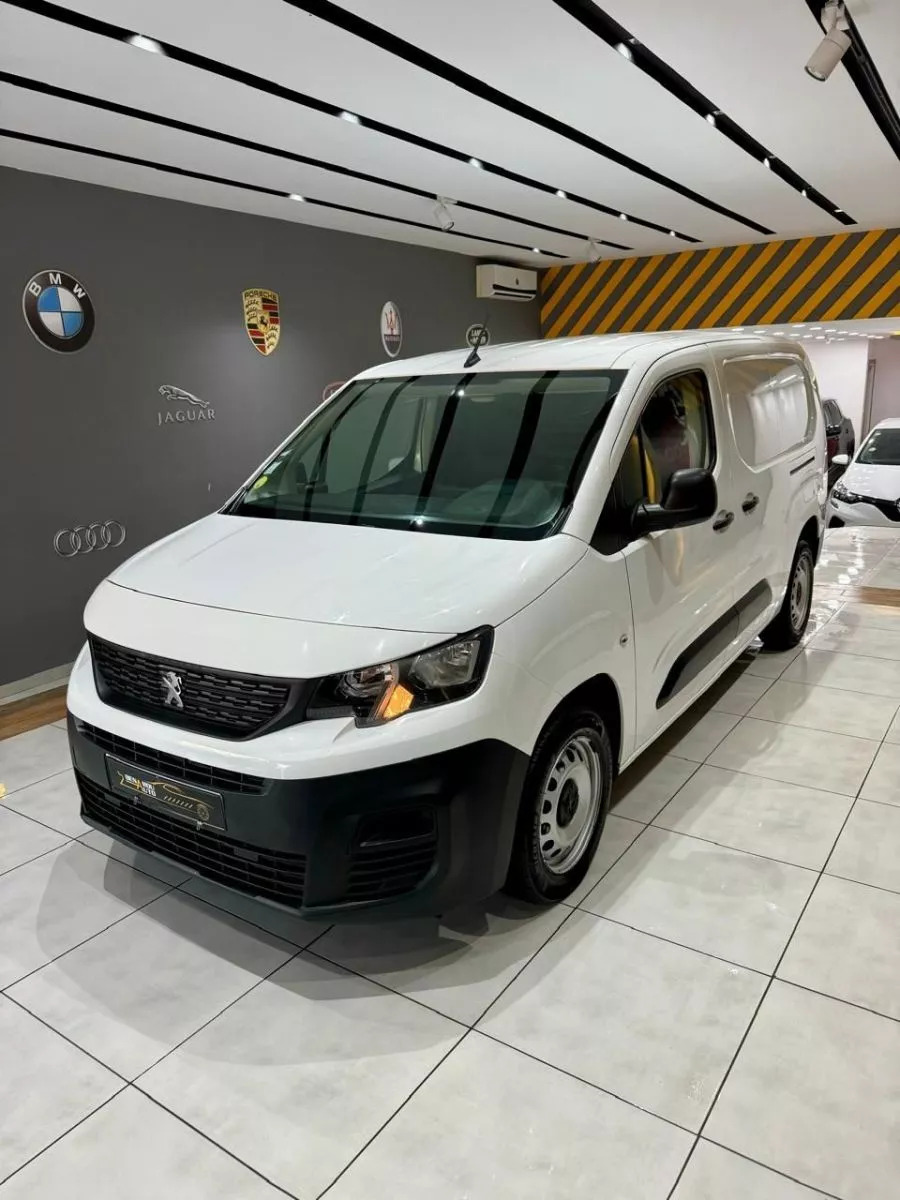 Peugeot Partner à Ben Arous - Photo 2