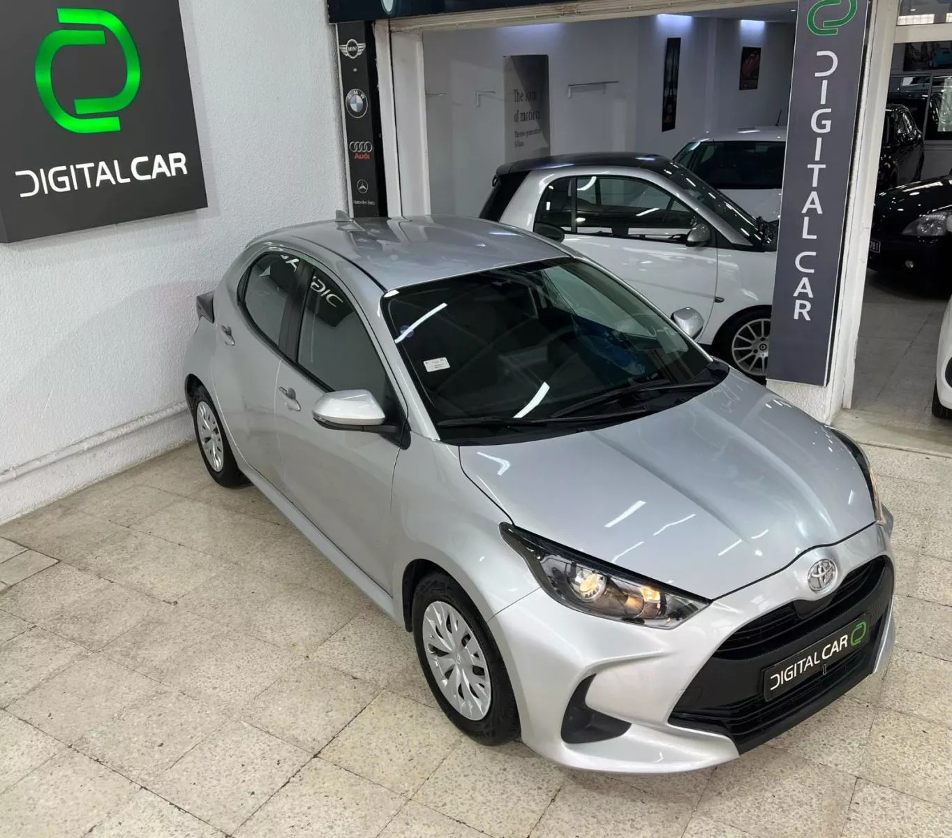 Toyota Yaris à Ben Arous - Photo 7