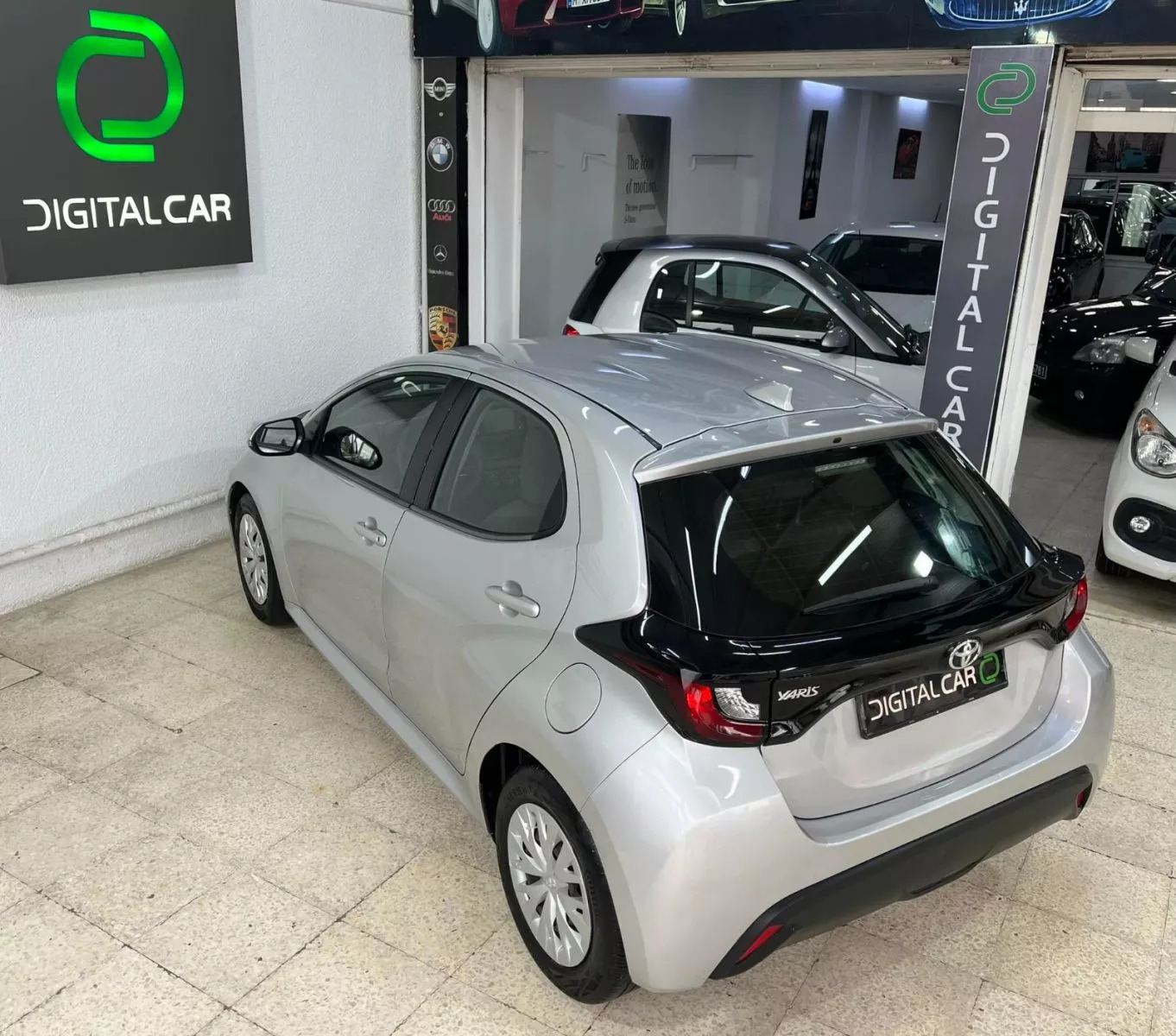 Toyota Yaris à Ben Arous - Photo 15