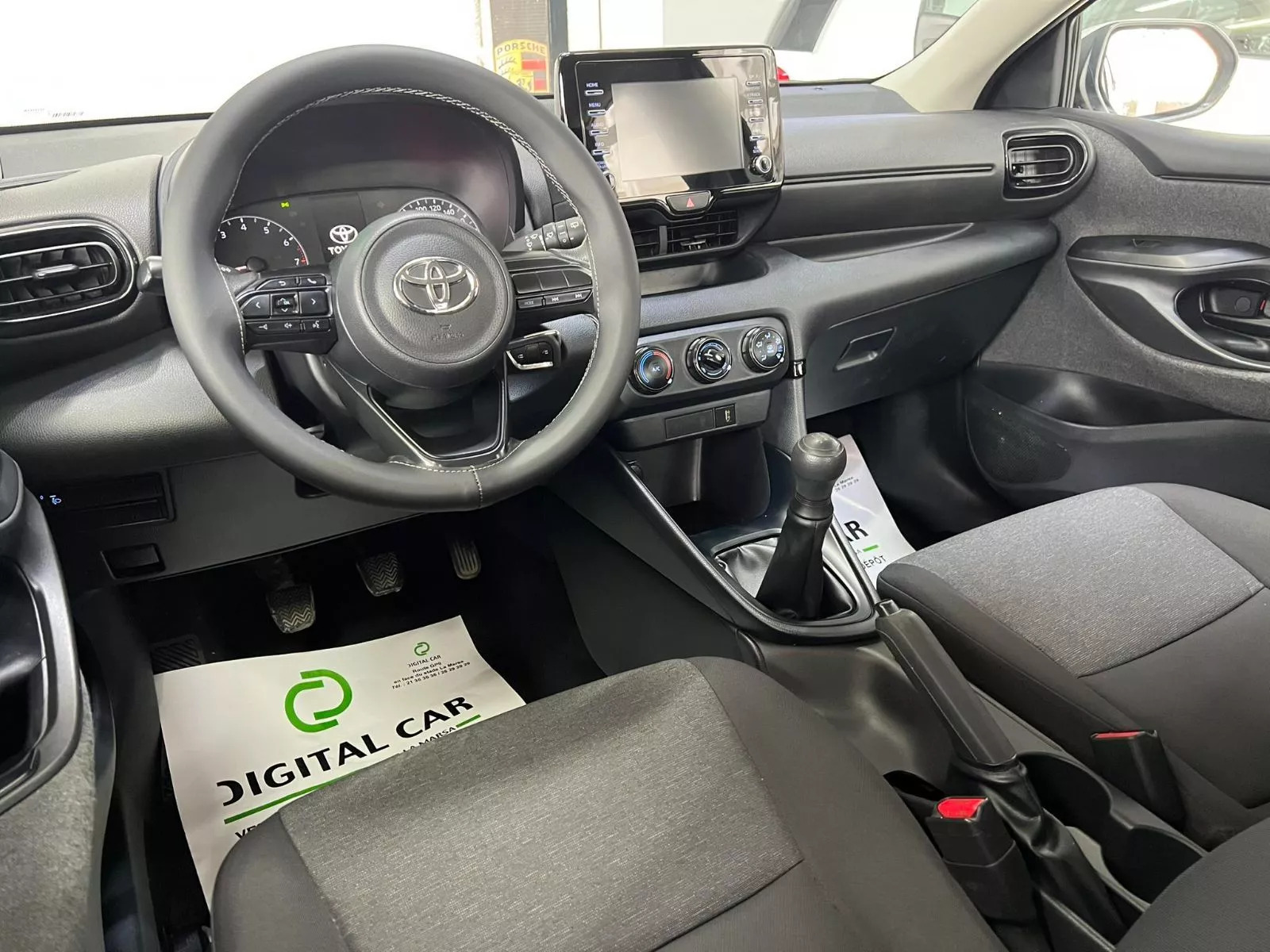 Toyota Yaris à Ben Arous - Photo 23