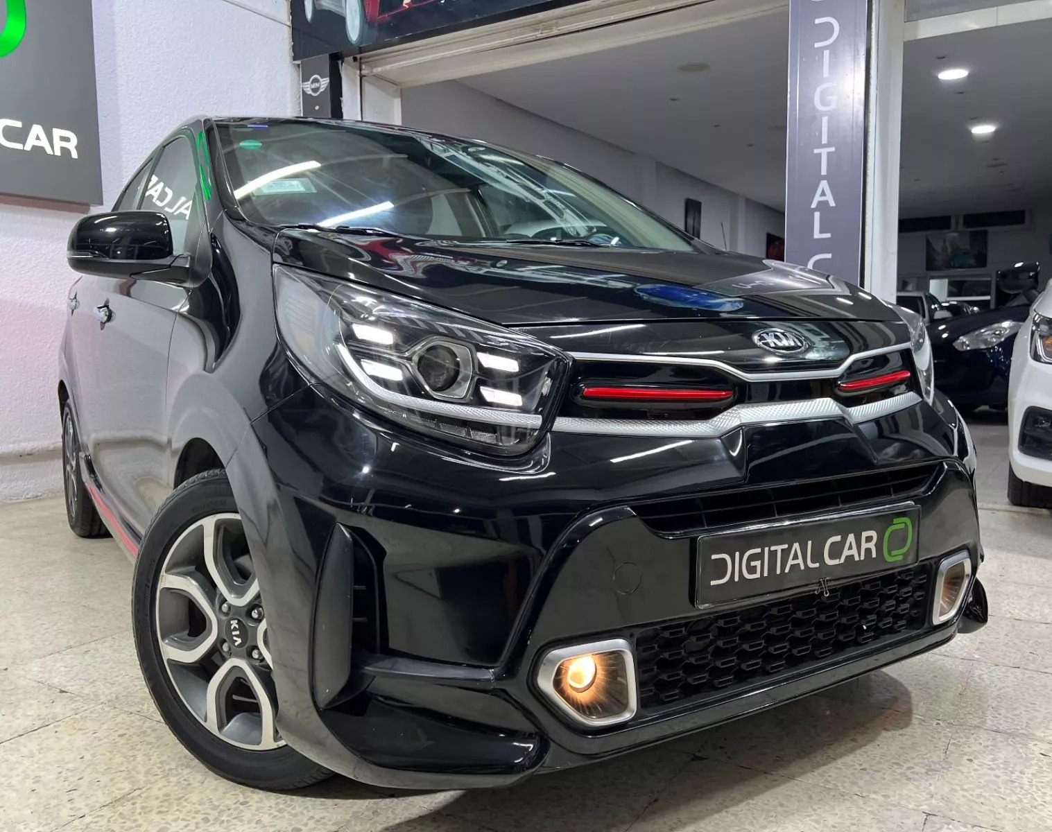 KIA Picanto GT-Line à Tunis - Photo 2
