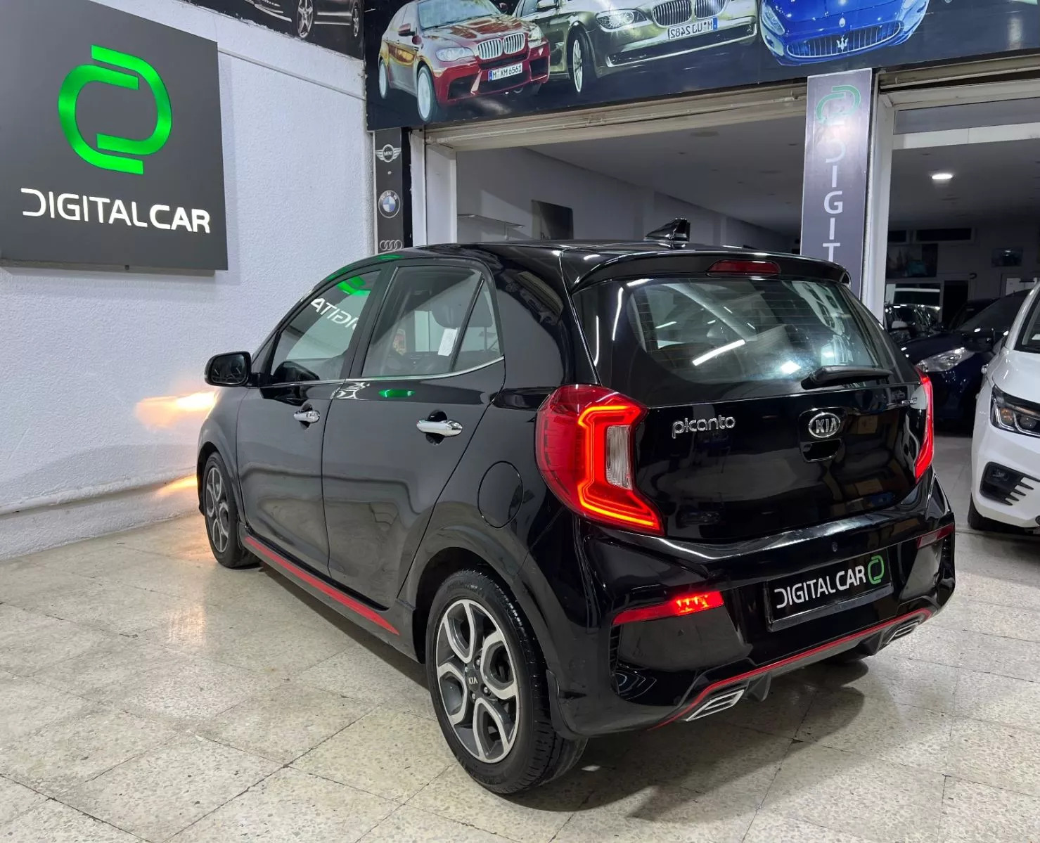 KIA Picanto GT-Line à Tunis - Photo 8